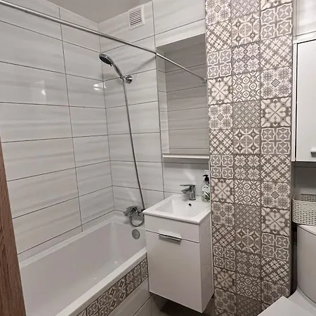 Skyview Serenity Апартаменти Вроцлав